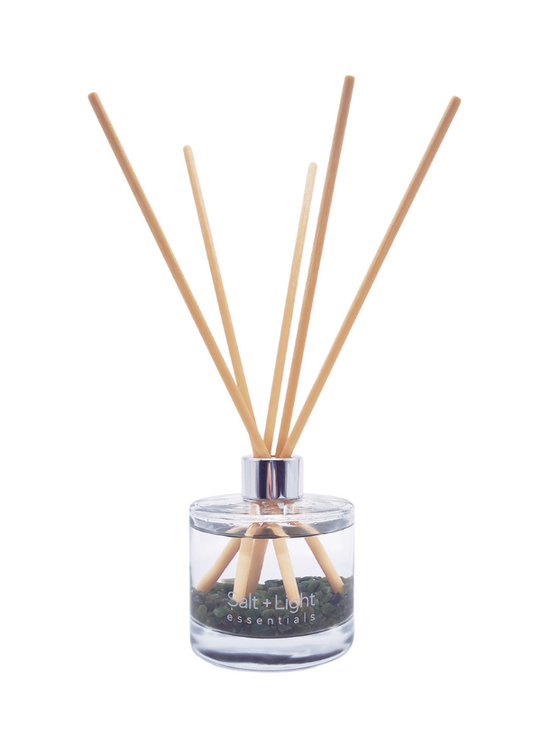Reed diffuser with green aventurine crystals